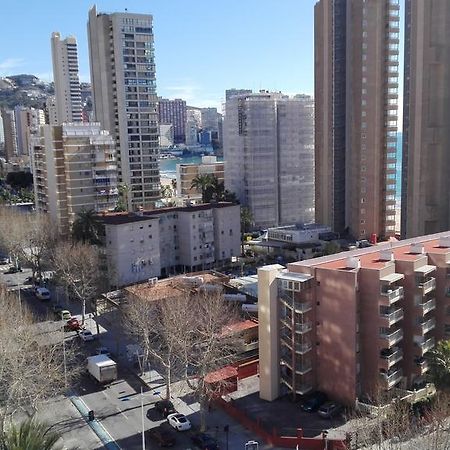 Apartamentos Los Caballos Бенидорм Екстериор снимка